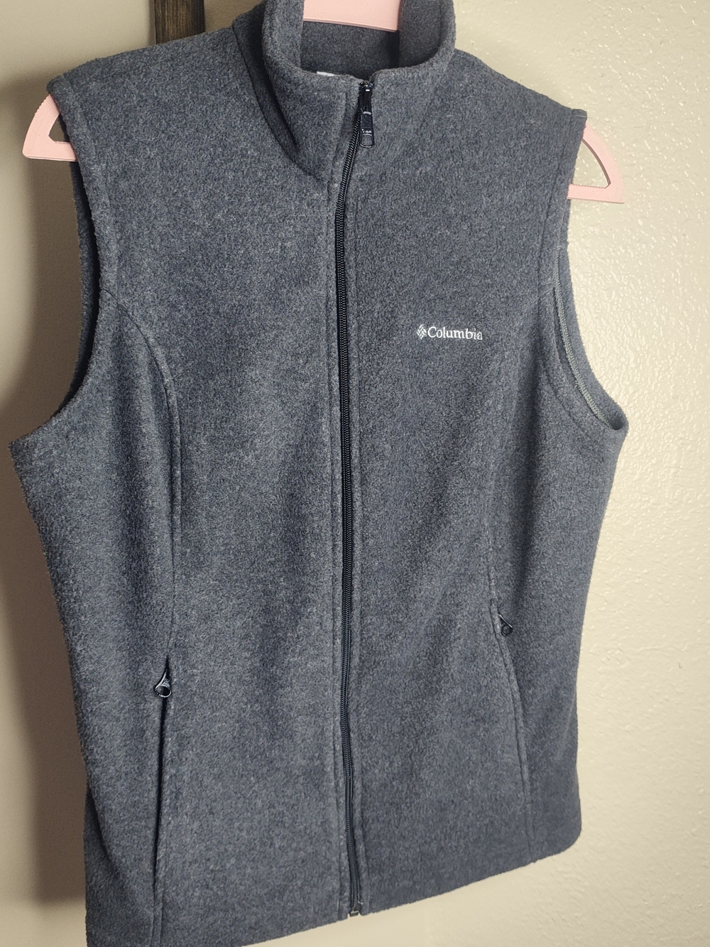 Columbia Women's Charcoal Gray Fleece Vest